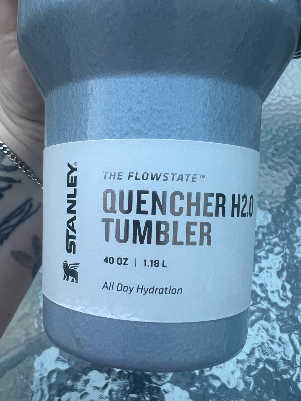 Stanley 40oz Quencher H2.0 FlowState Tumbler Hammertone Silver - Picture 6 of 9